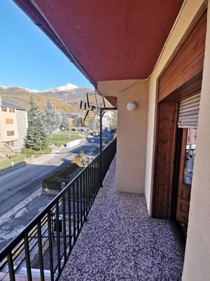 Perera Appartement Castejón de Sos Buitenkant foto